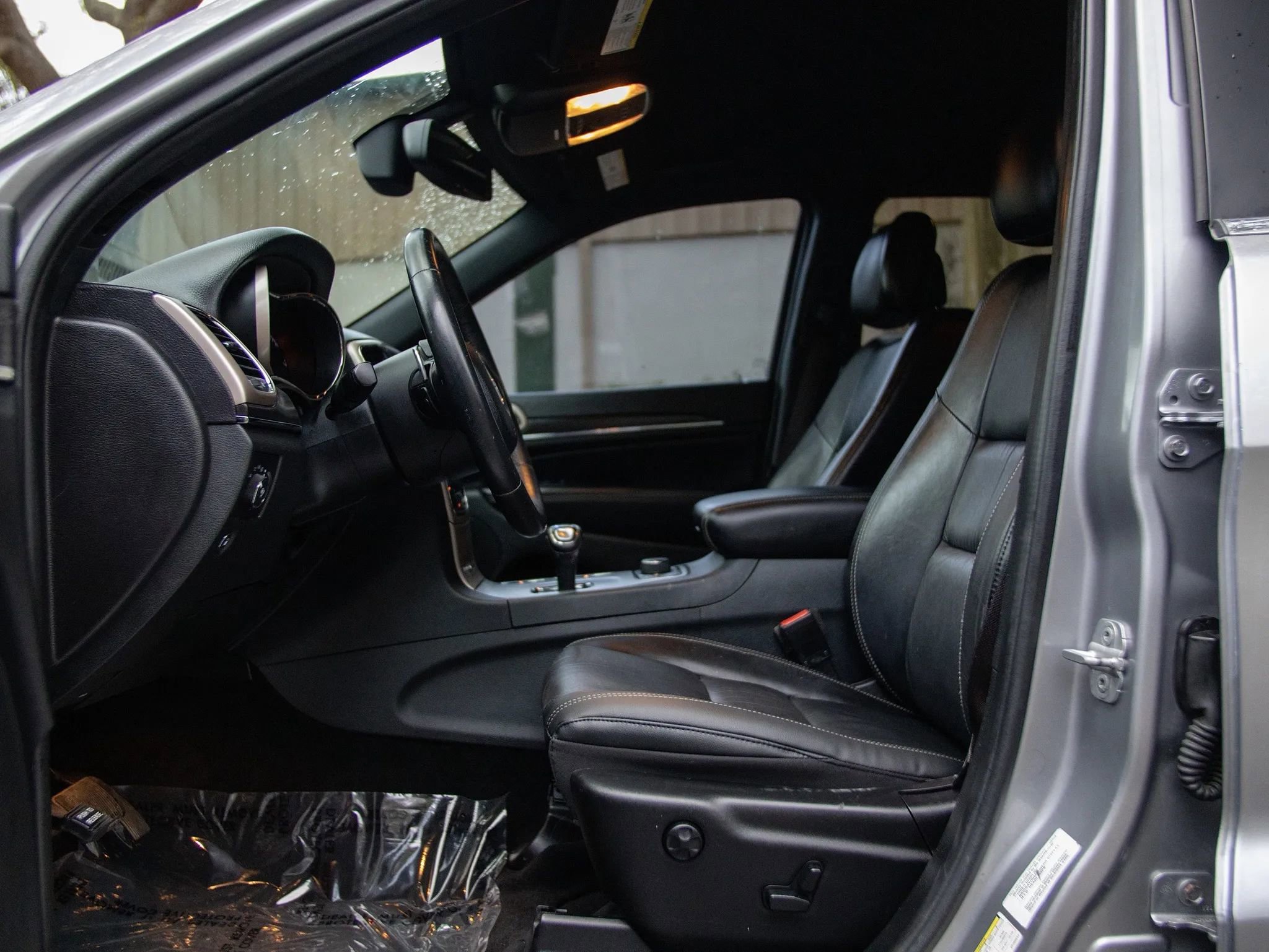 Used 2014 Jeep Grand Cherokee Limited image 21