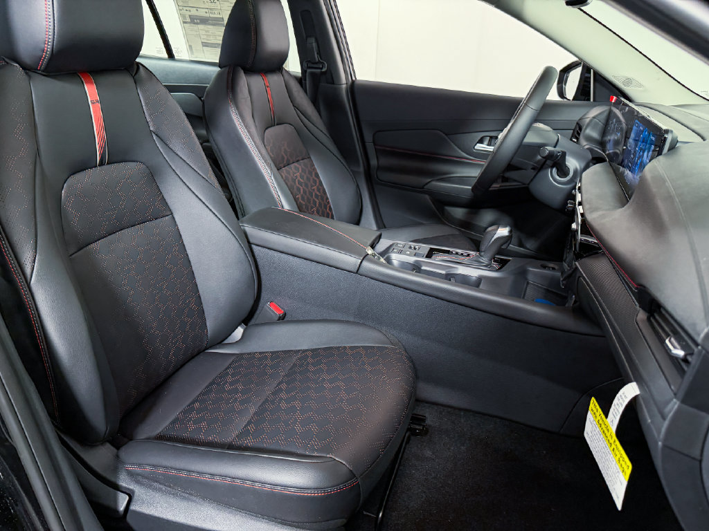 New 2027 Nissan Sentra SR w/ SR Premium Package FWD image 12