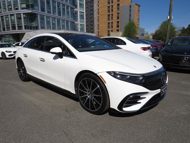 Certified 2023 Mercedes-Benz EQS 580 4MATIC Sedan w/ Exclusive Trim Package image 5