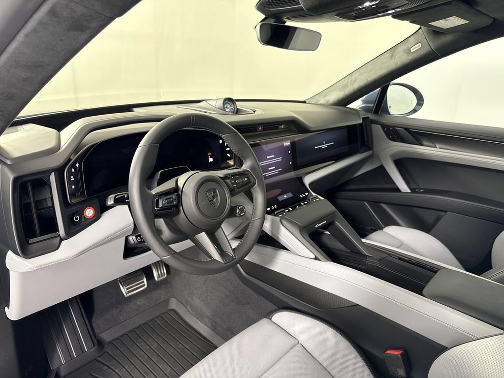 New 2026 Porsche Cayenne Turbo AWD/4WD image 4