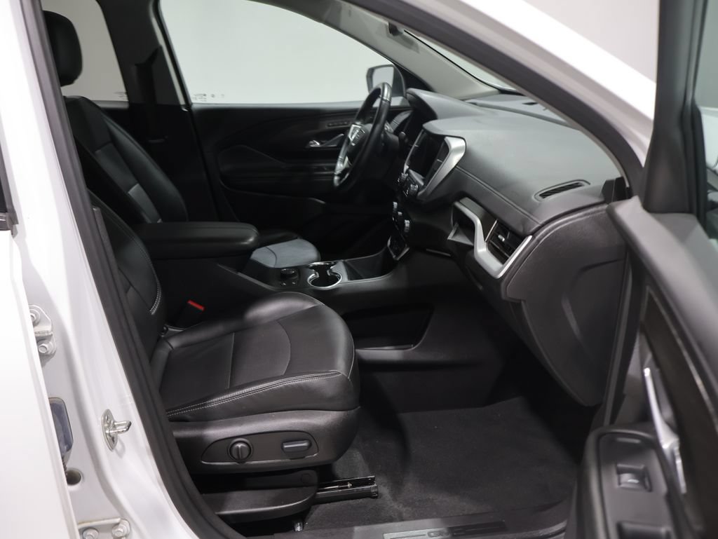 Used 2024 GMC Terrain SLT AWD/4WD image 21