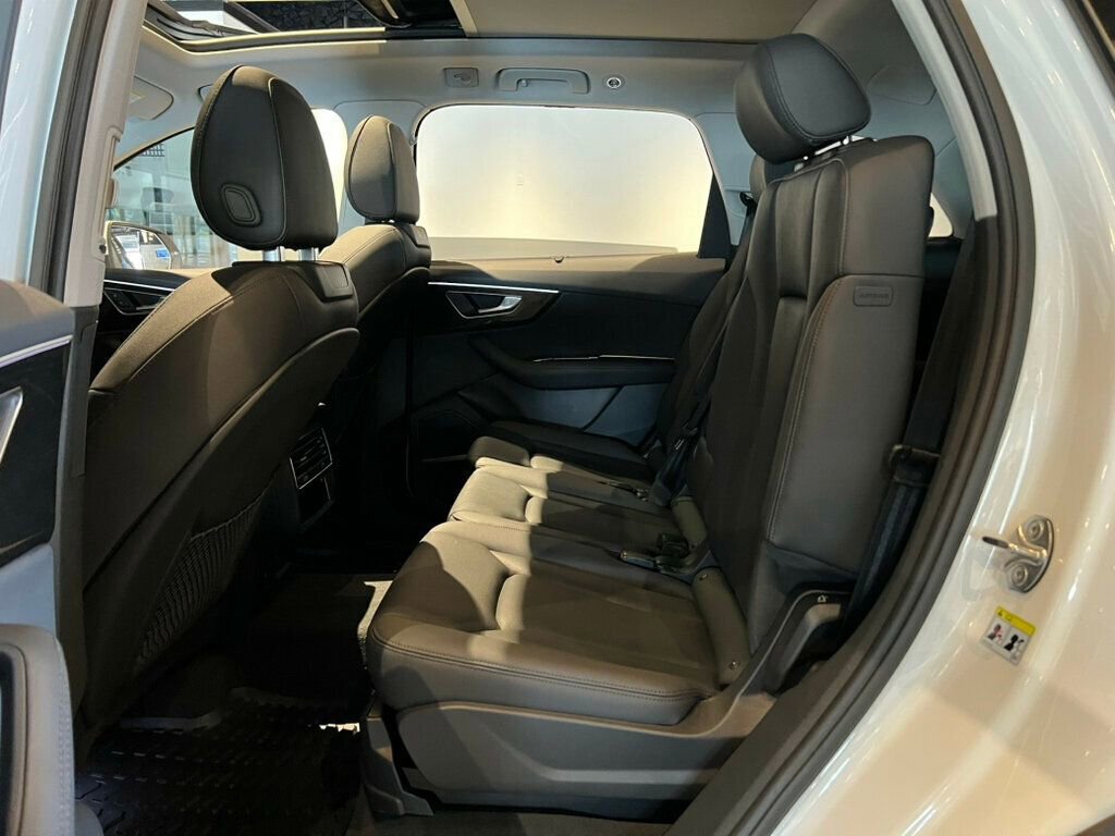 Used 2023 Audi Q7 3.0T Prestige image 24