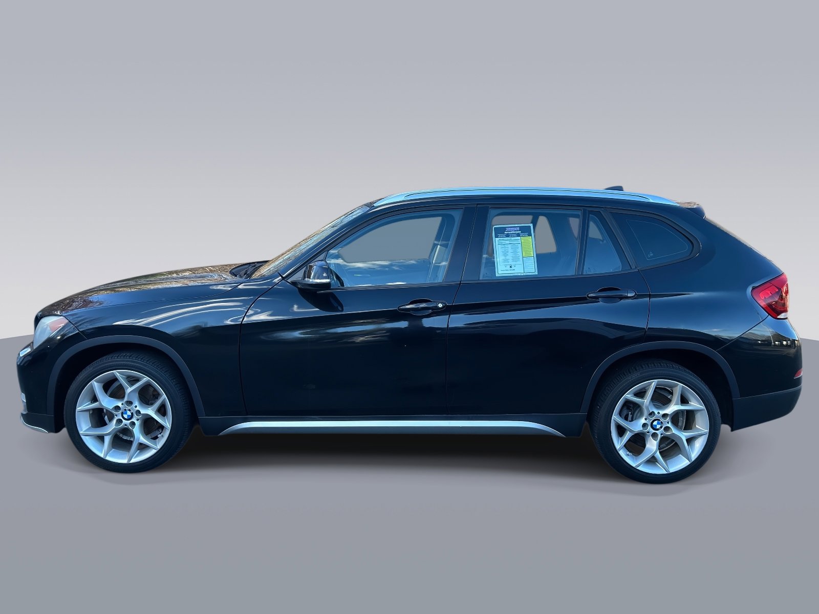 Used 2015 BMW X1 sDrive28i RWD image 6