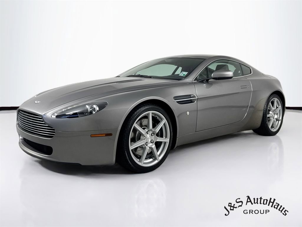Used 2008 Aston Martin V8 Vantage Coupe RWD image 3