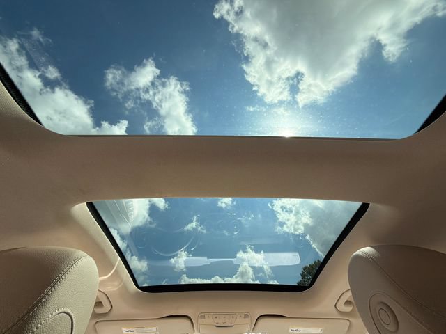 Used 2018 Mercedes-Benz GLC 300 image 22