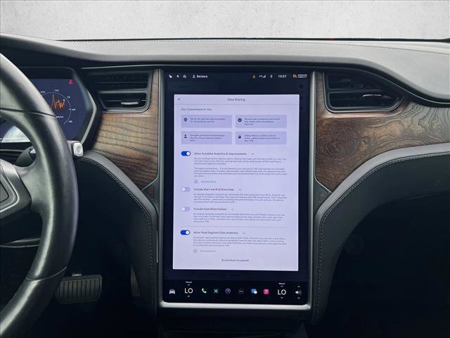 Used 2020 Tesla Model X Long Range image 10