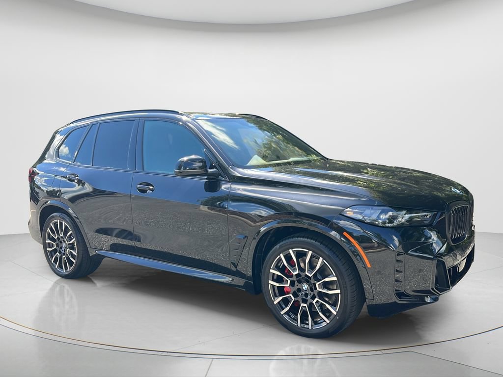 New 2026 BMW X5 xDrive50e w/ M Sport Package AWD/4WD image 3