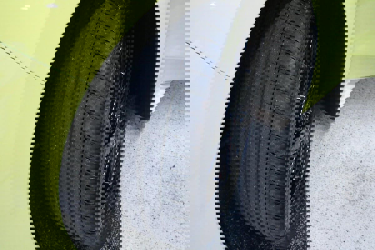 Used 2022 Chevrolet Corvette Stingray Premium Cpe w/ Z51 Performance Package image 8