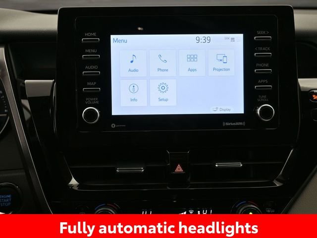 Used 2023 Toyota Camry SE w/ Cold Weather Package image 16