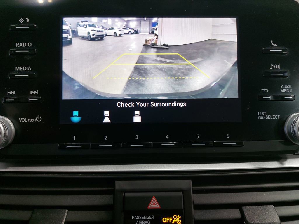 Used 2018 Honda Accord LX image 21