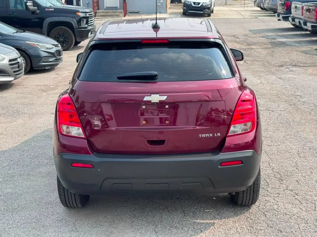 Used 2016 Chevrolet Trax LS FWD image 4