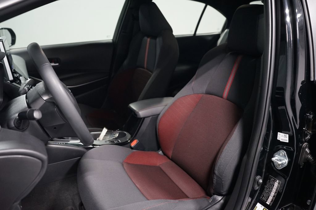 Certified 2024 Toyota Corolla SE Nightshade w/ SE Convenience Package image 27