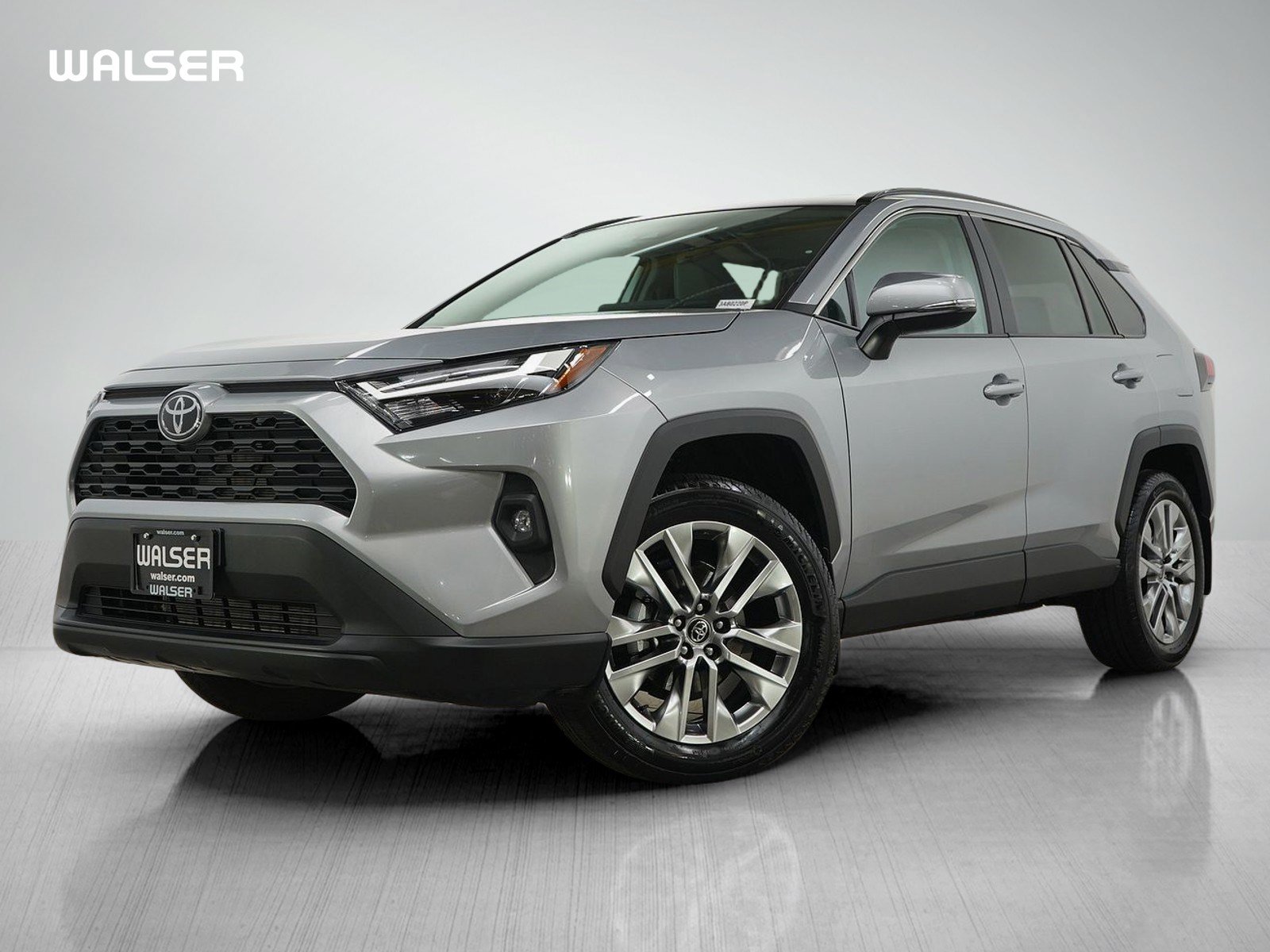 Used 2025 Toyota RAV4 XLE Premium w/ Weather Package AWD/4WD image 1