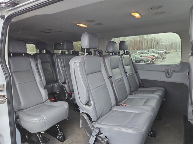 Used 2015 Ford Transit 350 XLT image 23
