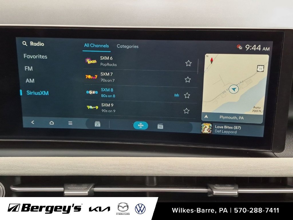 Used 2025 Hyundai Santa Cruz Limited AWD/4WD image 25