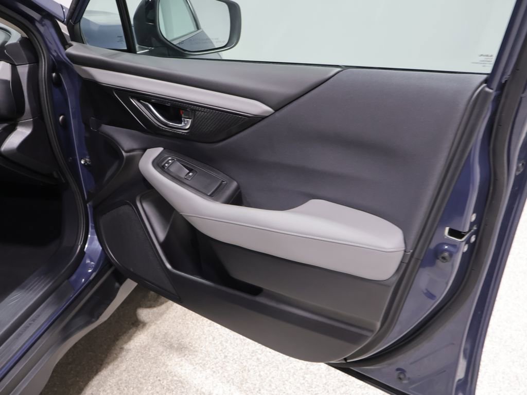 Used 2024 Subaru Outback Premium AWD/4WD image 26