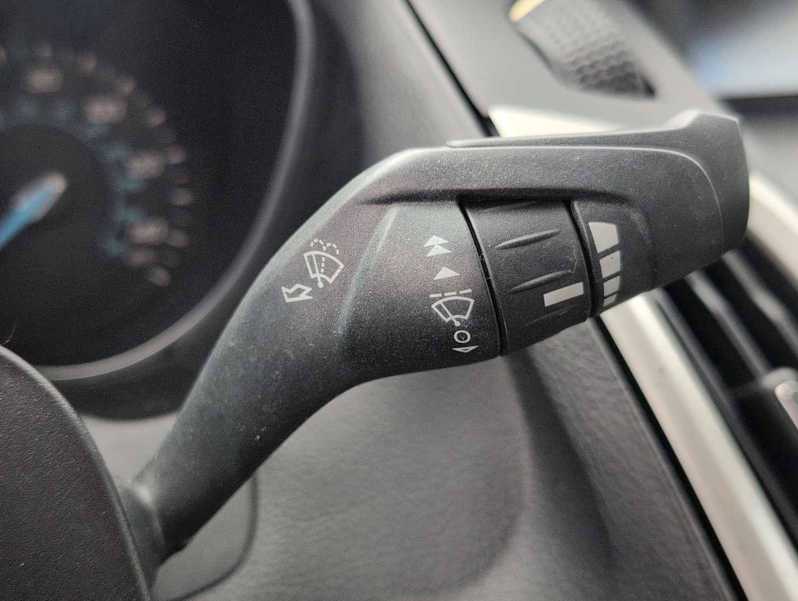 Used 2013 Ford Focus SE image 24