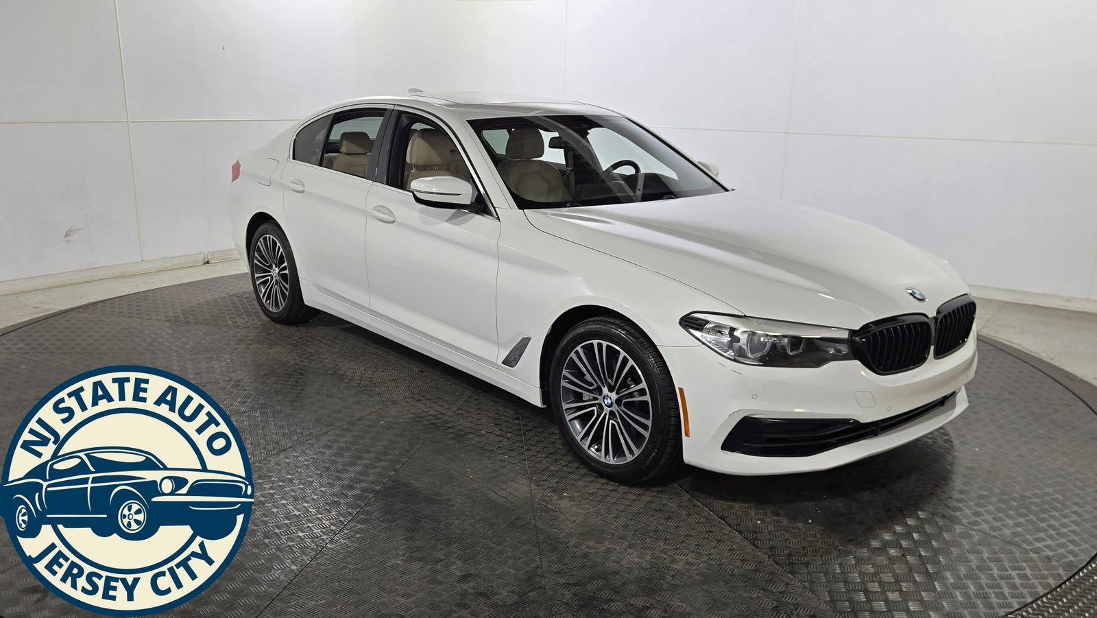 Used 2020 BMW 530i w/ Convenience Package RWD image 1