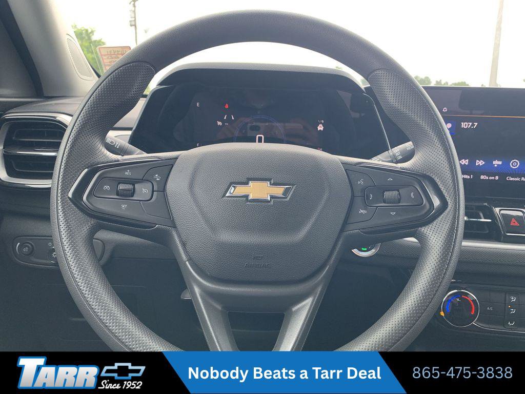Used 2025 Chevrolet TrailBlazer LT AWD/4WD image 11