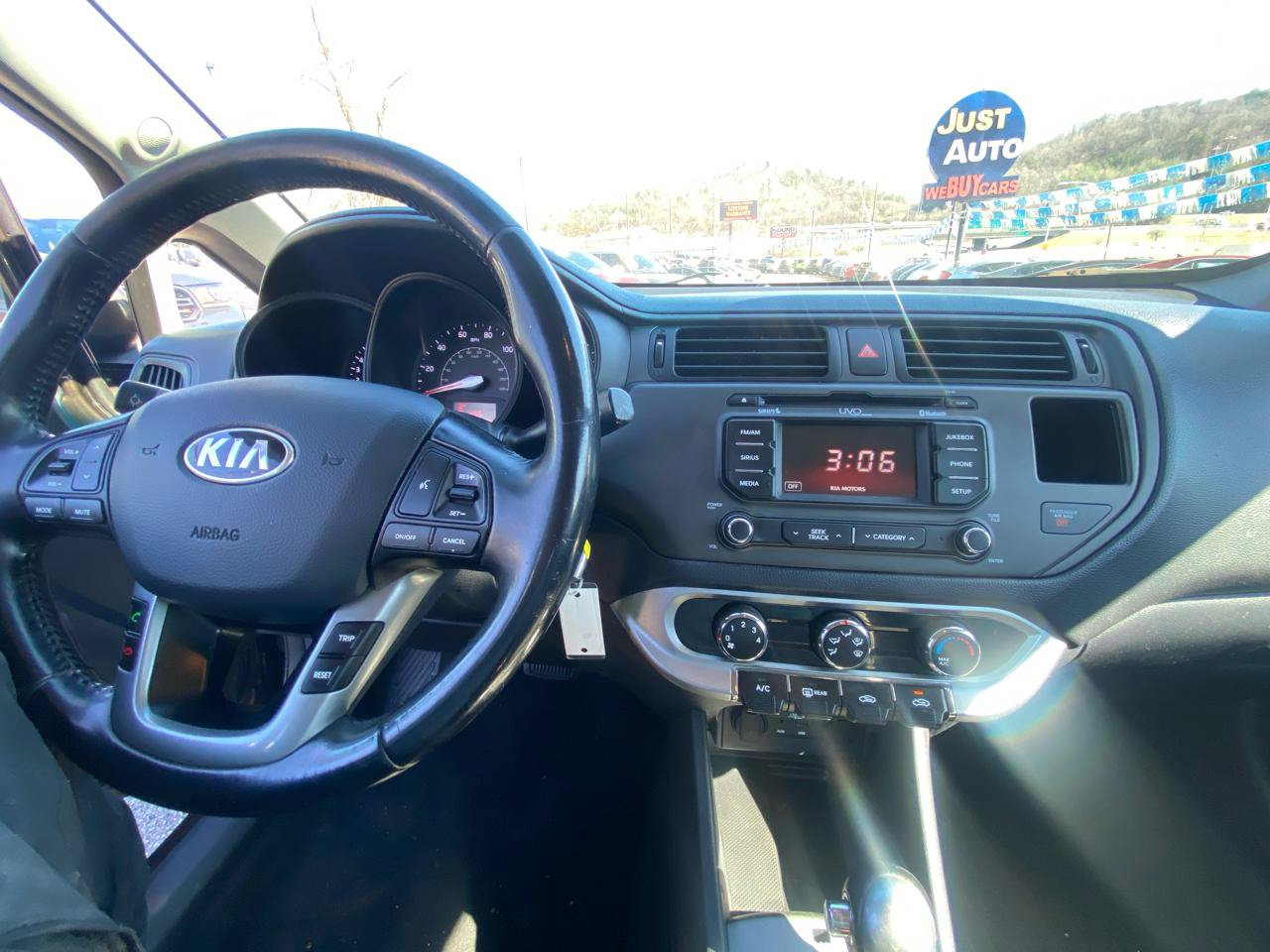 Used 2015 Kia Rio EX w/ Convenience Package FWD image 15