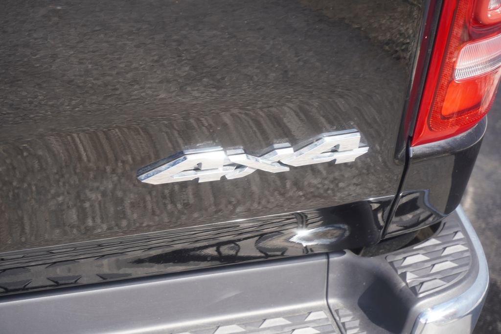 Used 2023 RAM 1500 Laramie AWD/4WD image 8