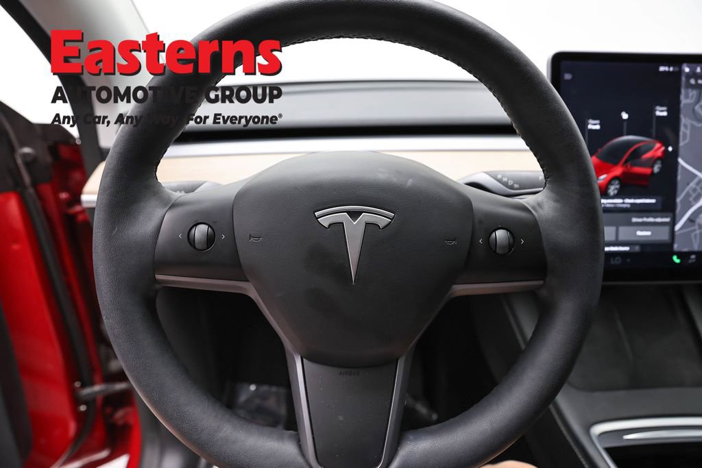 Used 2021 Tesla Model Y Long Range image 10