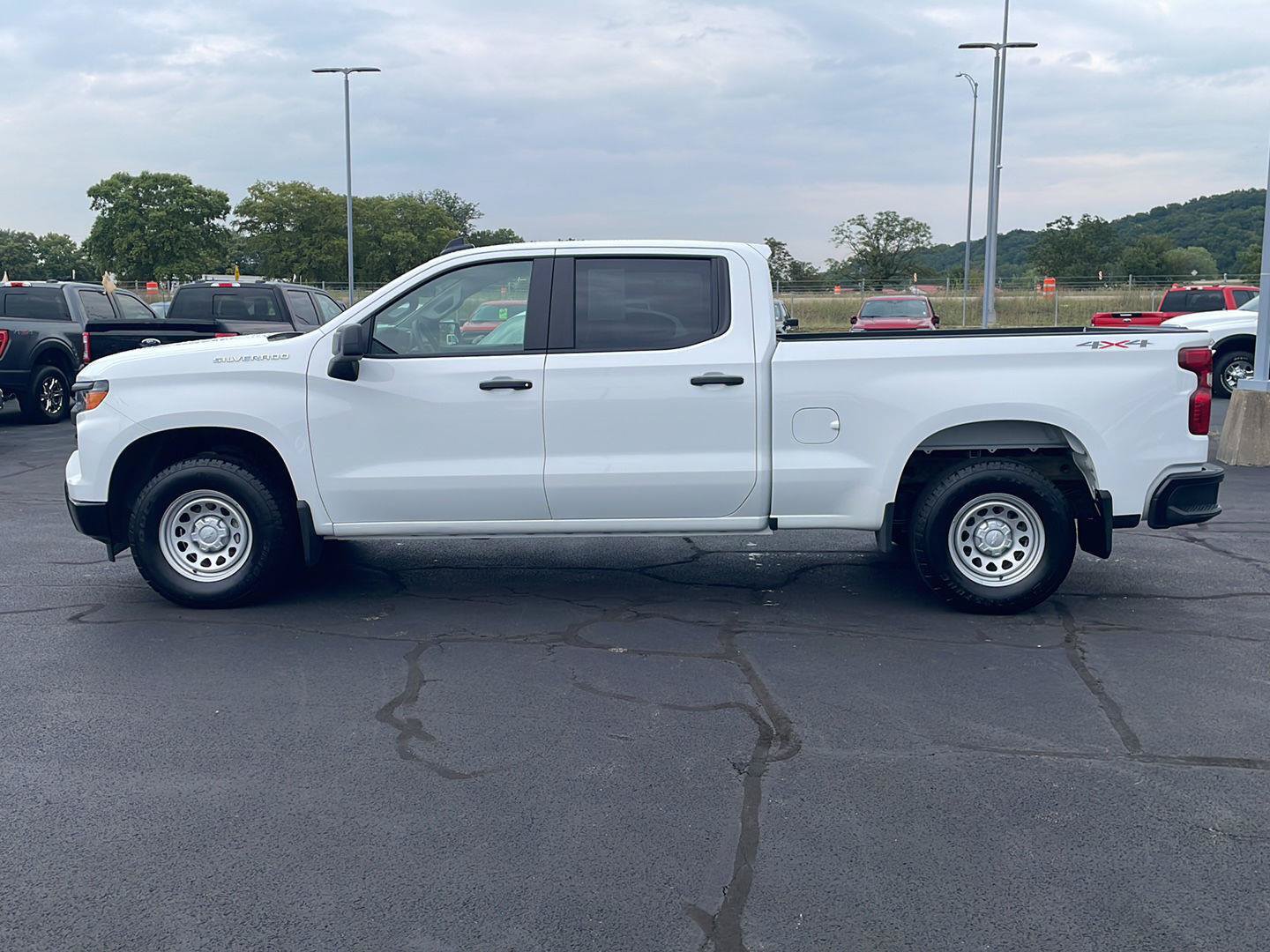 Used 2025 Chevrolet Silverado 1500 W/T w/ WT Value Package AWD/4WD image 2