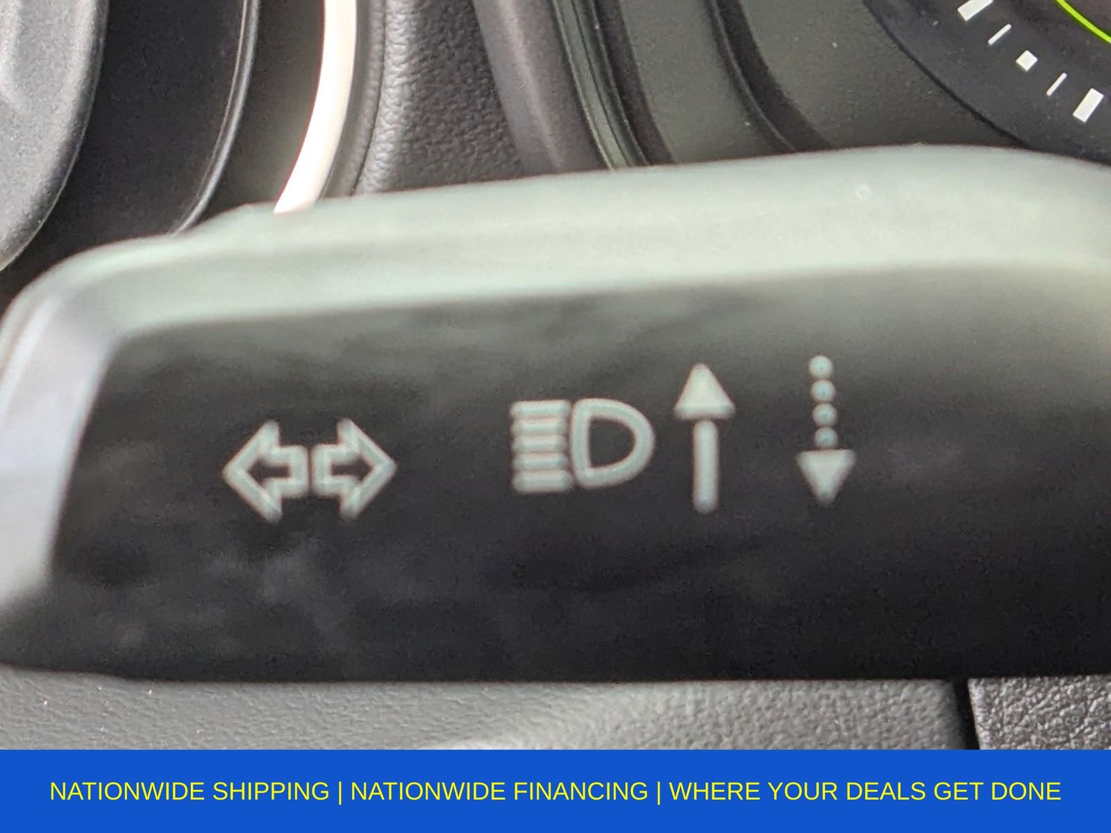 Used 2024 Jeep Wrangler Unlimited Sahara w/ Technology Group image 38