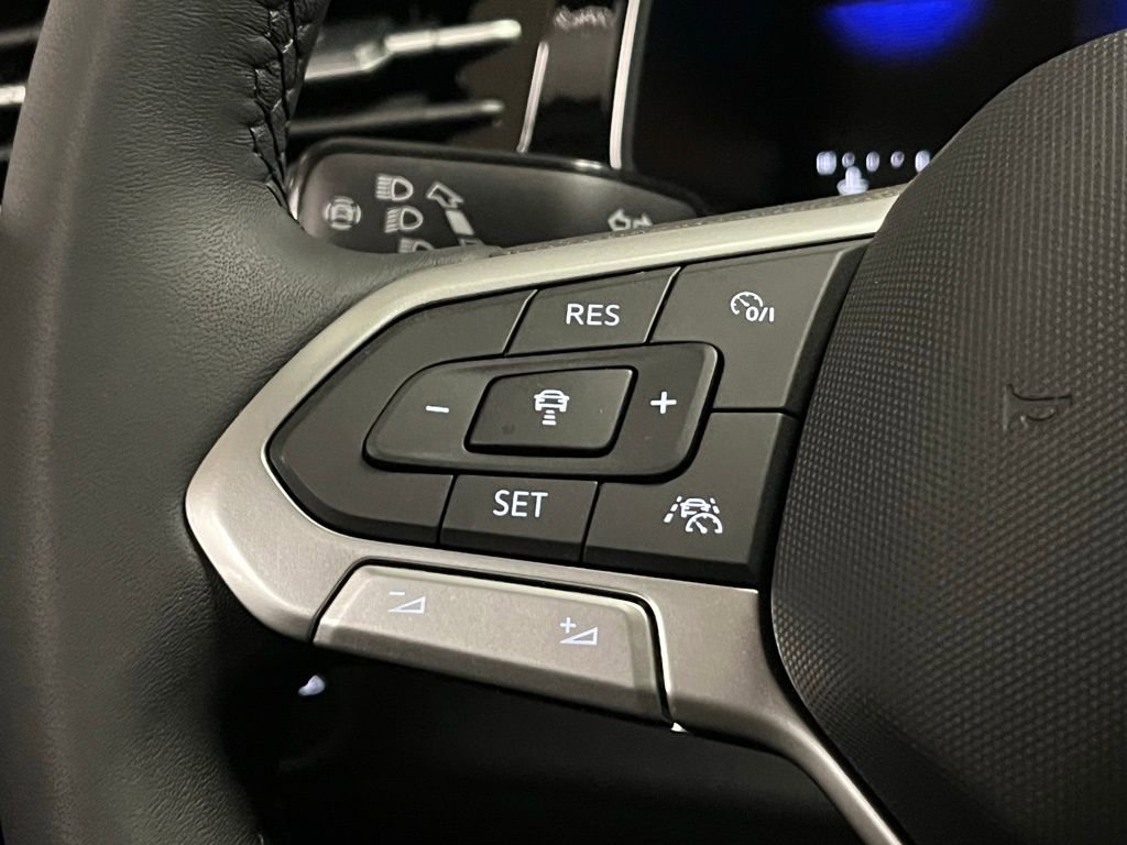 New 2026 Volkswagen Jetta SE image 25