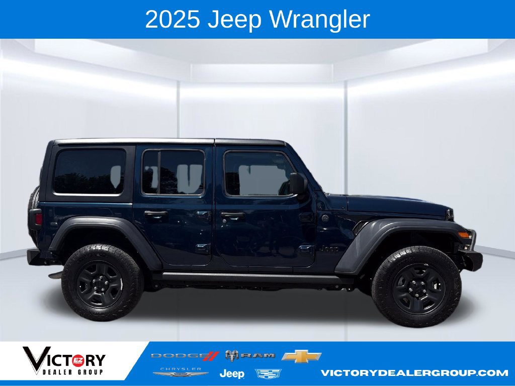 Used 2025 Jeep Wrangler Unlimited Sport AWD/4WD image 3