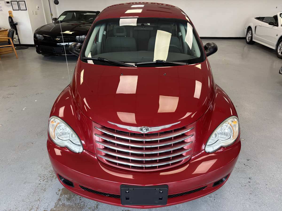 Used 2006 Chrysler PT Cruiser FWD image 2