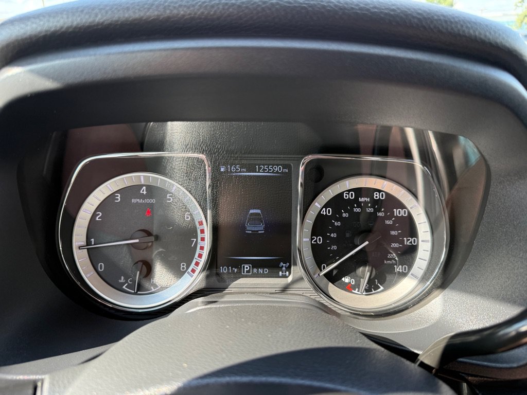 Used 2018 Nissan Titan Platinum Reserve w/ Platinum Utility Package AWD/4WD image 23