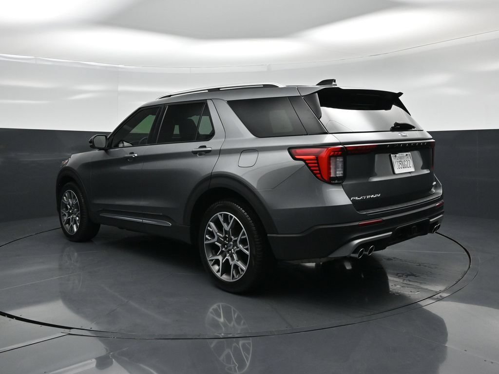 Certified 2025 Ford Explorer Platinum w/ Ultimate Package AWD/4WD image 7