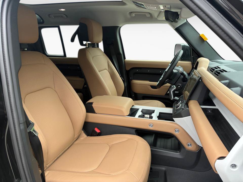 New 2026 Land Rover Defender 110 S AWD/4WD image 28