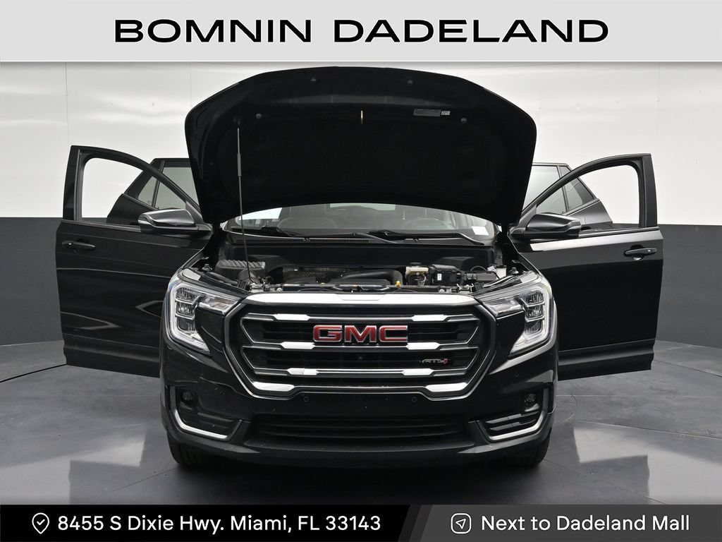 Used 2023 GMC Terrain AT4 w/ Infotainment Package II AWD/4WD image 18