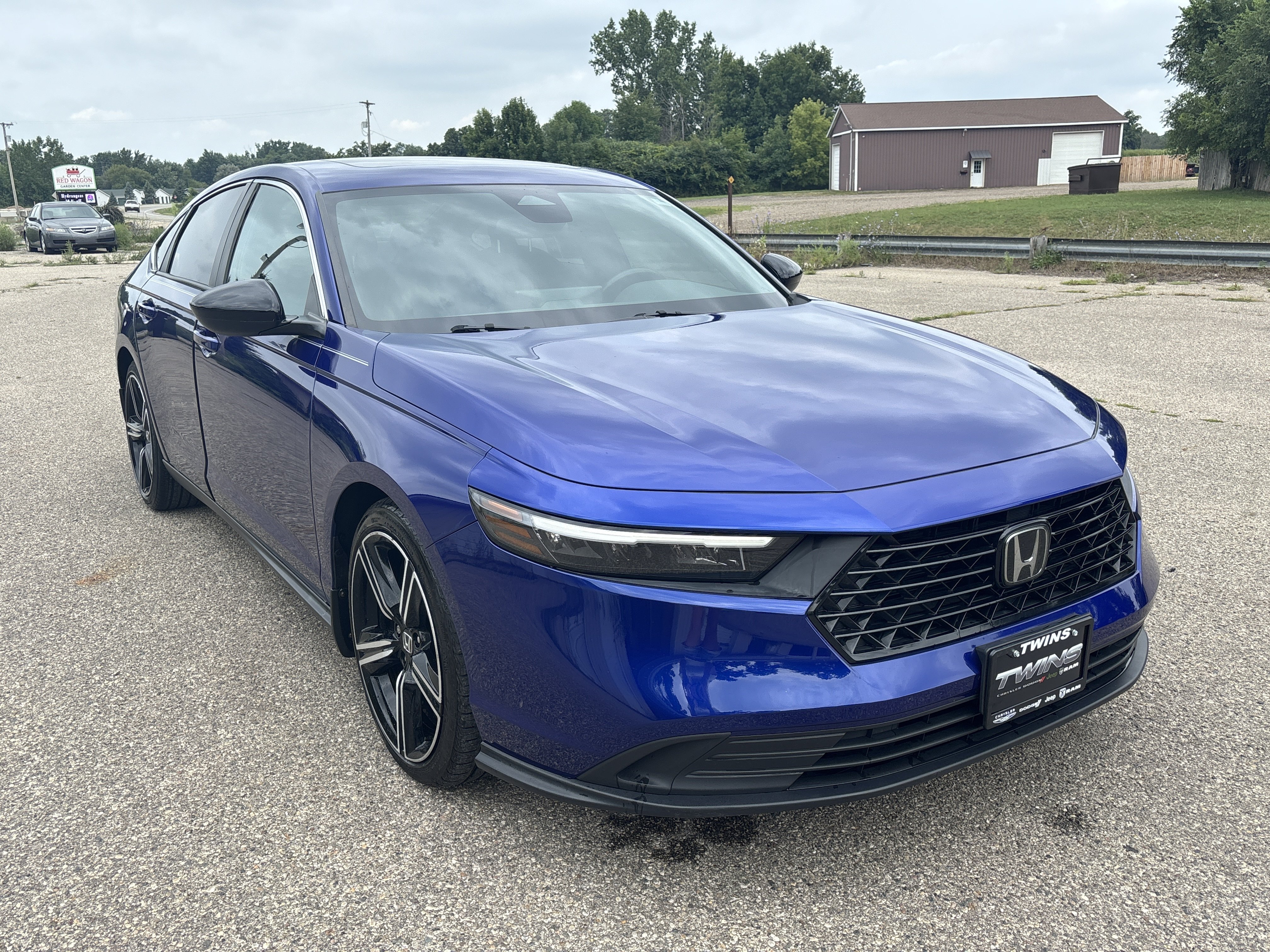 Used 2023 Honda Accord Sport image 1