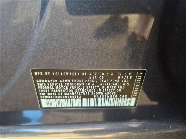 Used 2018 Volkswagen Golf S FWD image 20