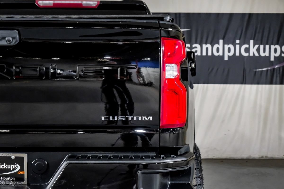 Used 2021 Chevrolet Silverado 2500 Custom w/ Custom Value Package AWD/4WD image 41