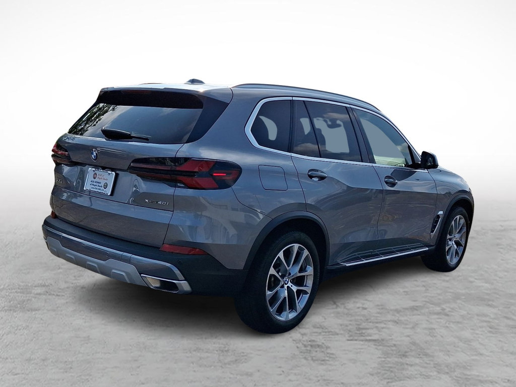 Used 2026 BMW X5 xDrive40i AWD/4WD image 5