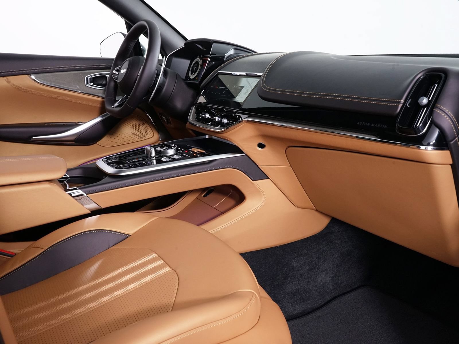 New 2026 Aston Martin DBX 707 AWD/4WD image 33