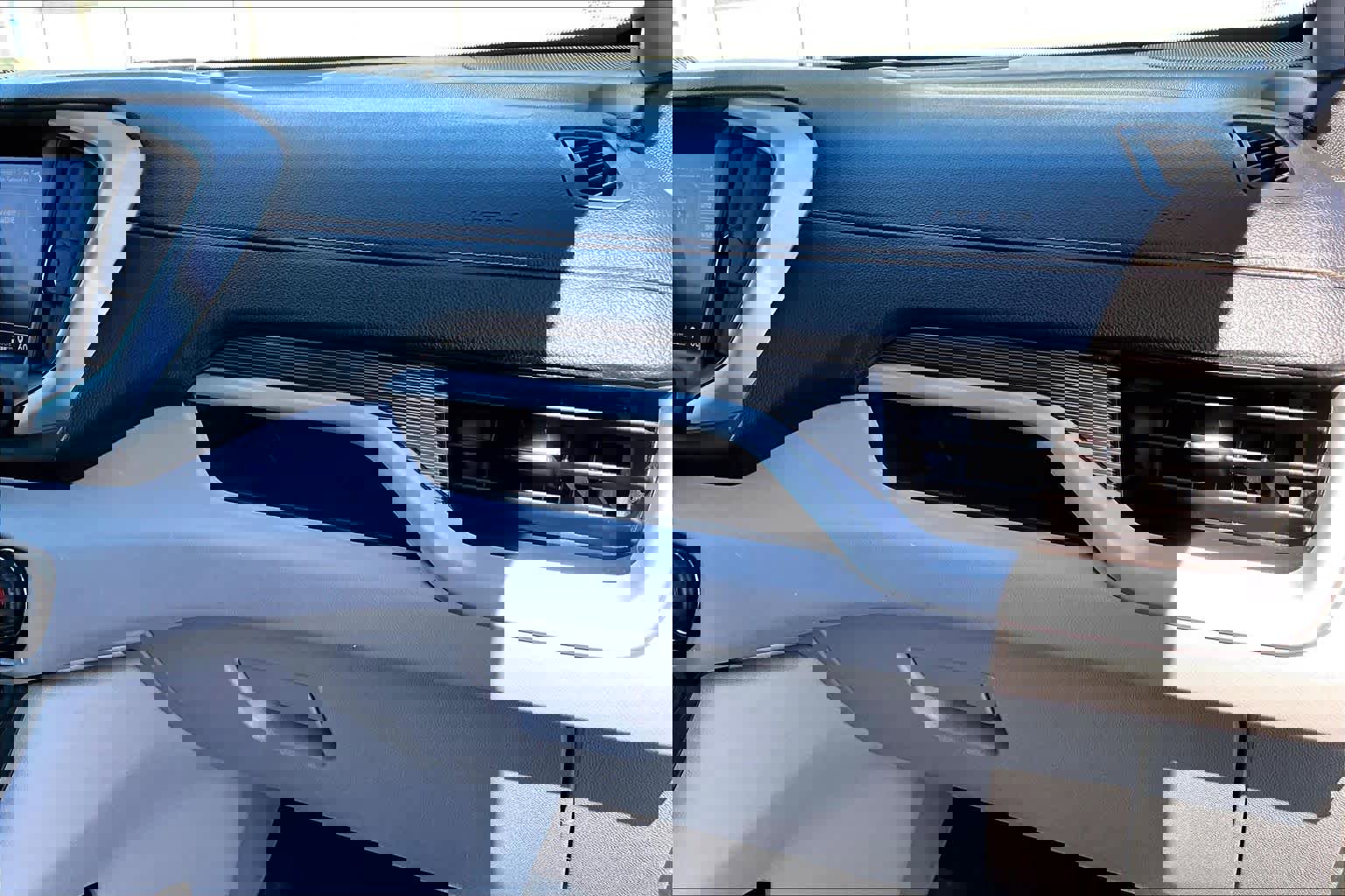 Used 2019 GMC Terrain SLT w/ Preferred Package image 17