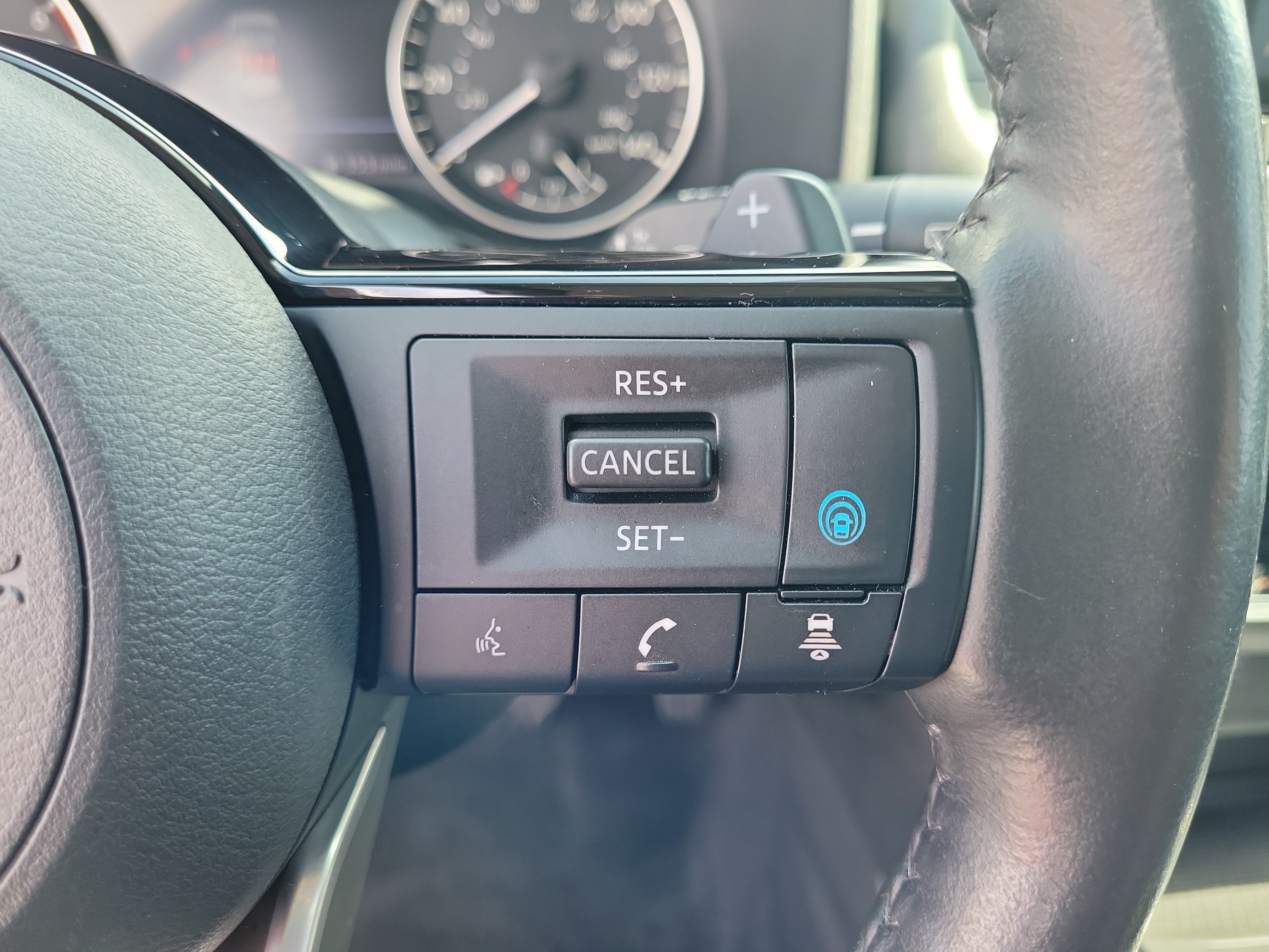 Certified 2023 Nissan Rogue SL FWD image 19