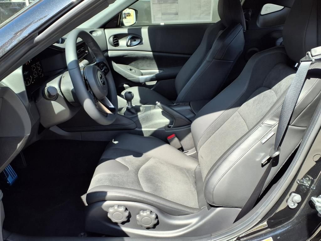 New 2025 Nissan Z Performance w/ Floor Mat Package image 10
