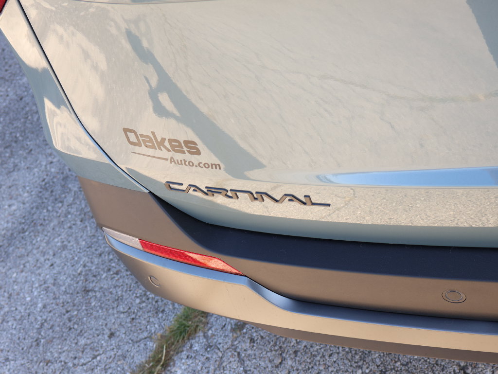 New 2027 Kia Carnival SX FWD image 7