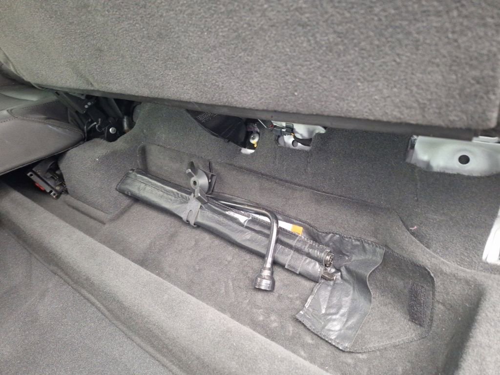 Used 2024 Chevrolet Silverado 1500 RST w/ Convenience Package II image 26