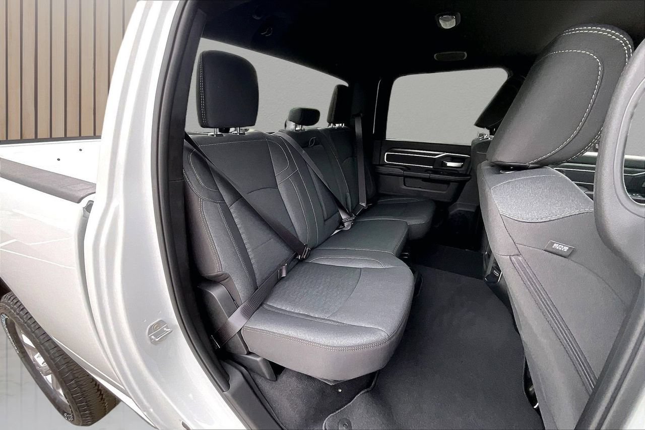 New 2026 RAM 2500 Big Horn AWD/4WD image 20