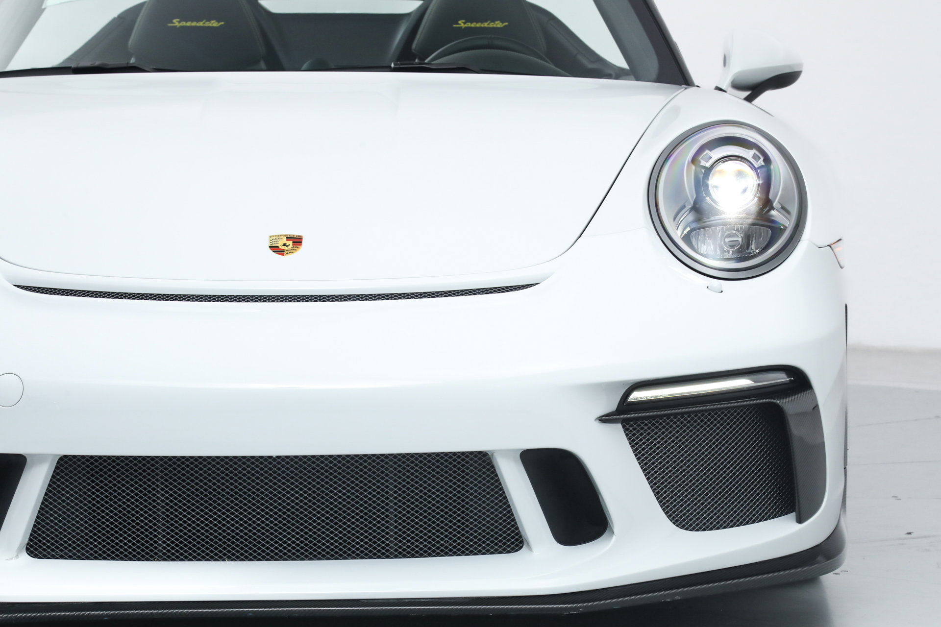 Used 2019 Porsche 911 Speedster image 14