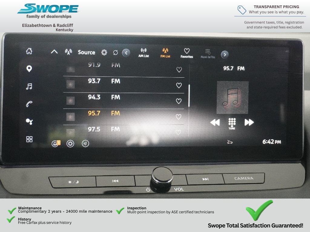 Used 2025 Nissan Rogue SL w/ Tech Package FWD image 23