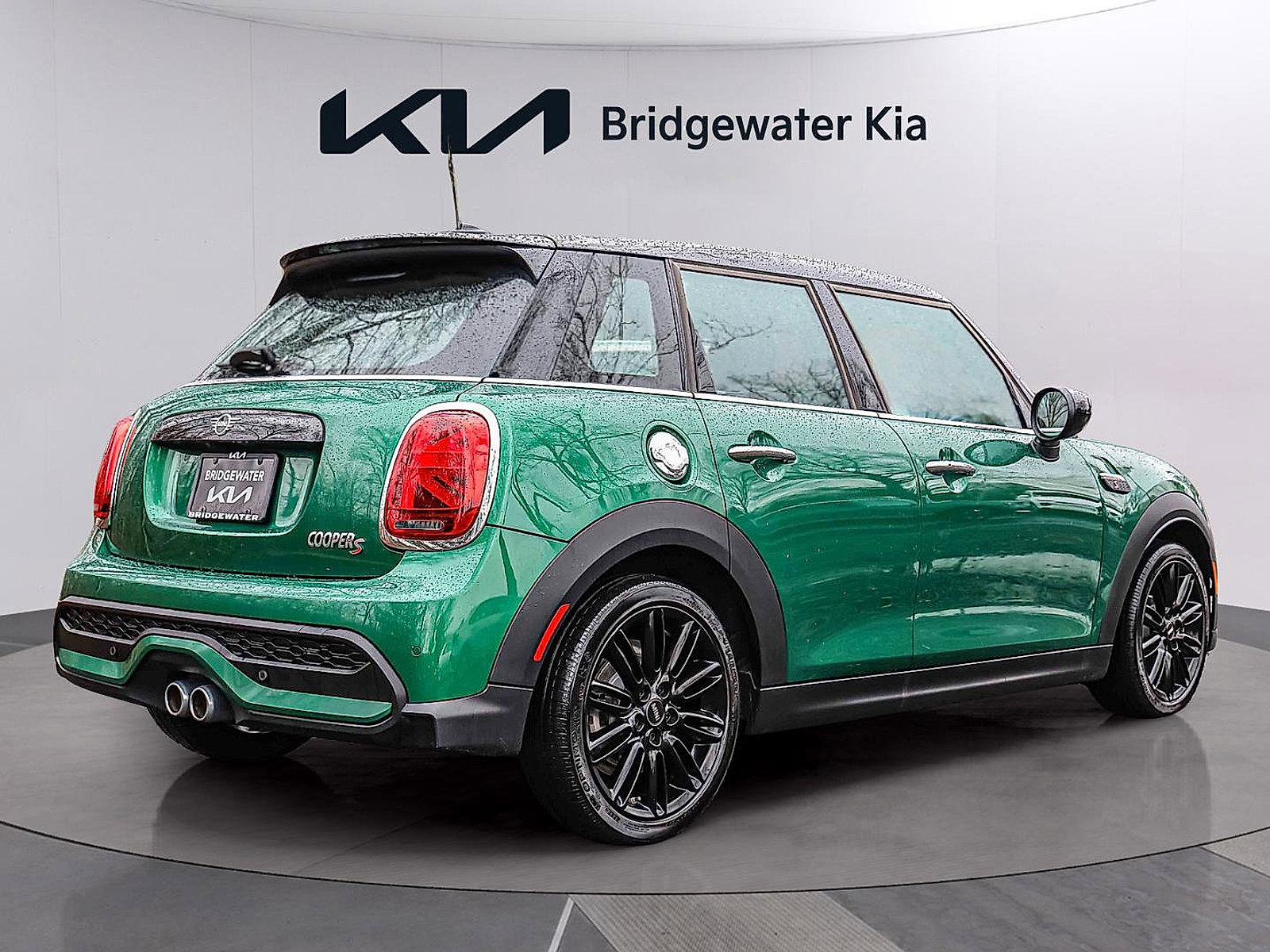 Used 2023 MINI Cooper S image 6