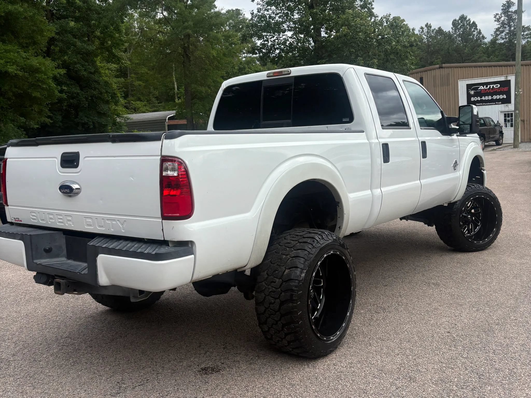 Used 2015 Ford F250 XL w/ Power Equipment Group AWD/4WD image 6